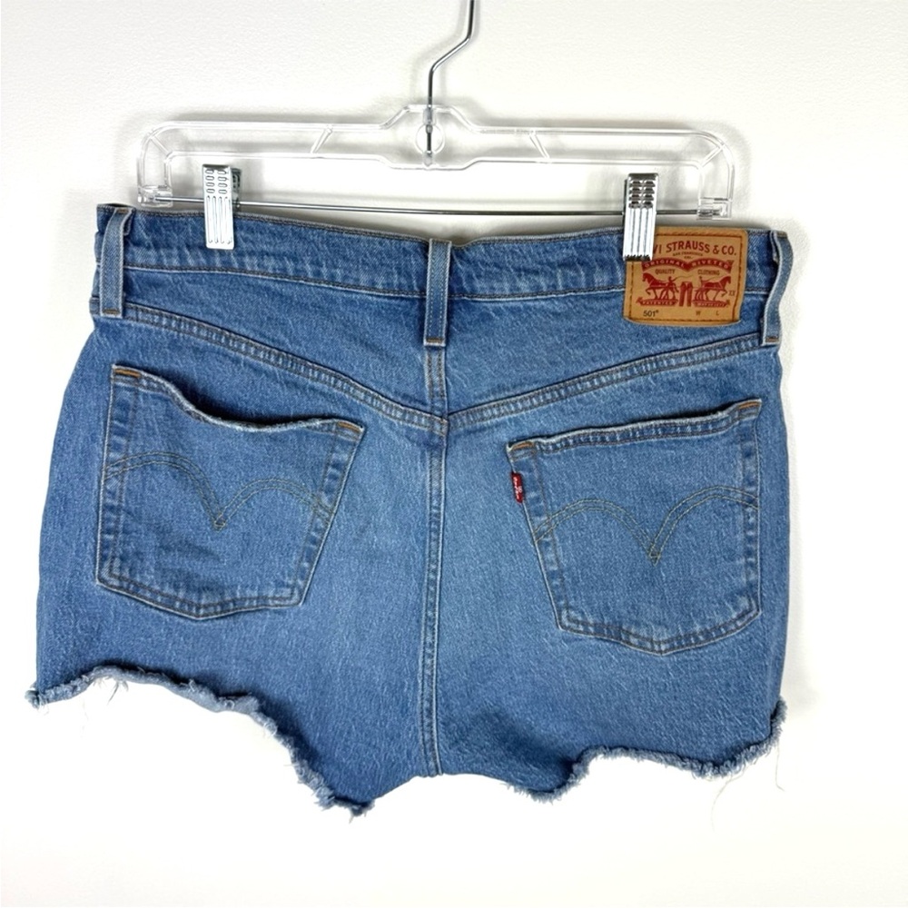 Levi’s 501 Cut Off Denim Shorts